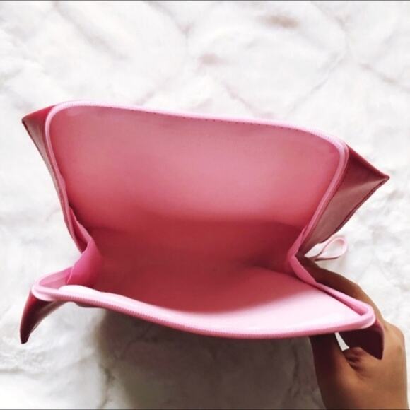 Shiseido Fuchsia Makeup Bag - Picture 6 of 6